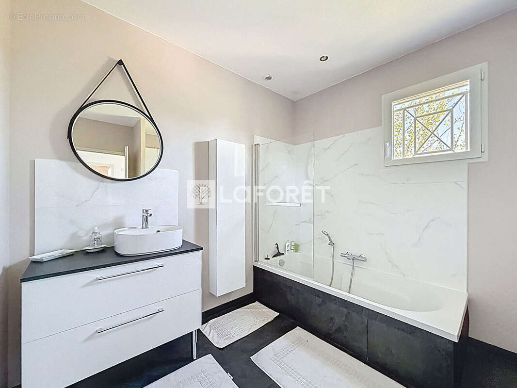 Maison à VILLEMUR-SUR-TARN