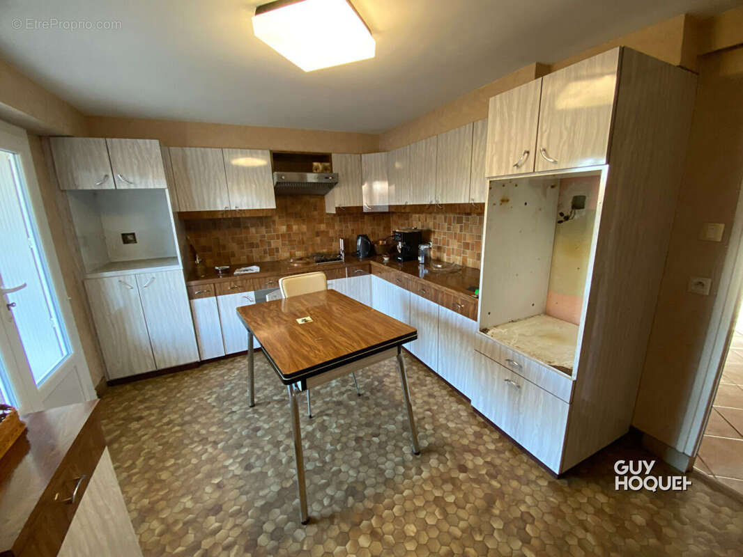 Maison à PARAY-LE-MONIAL