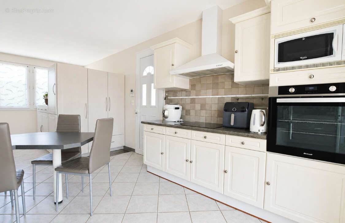 Maison Saint Marcel Les Valence 5 pièce(s) 103.91 m2 - photo 6