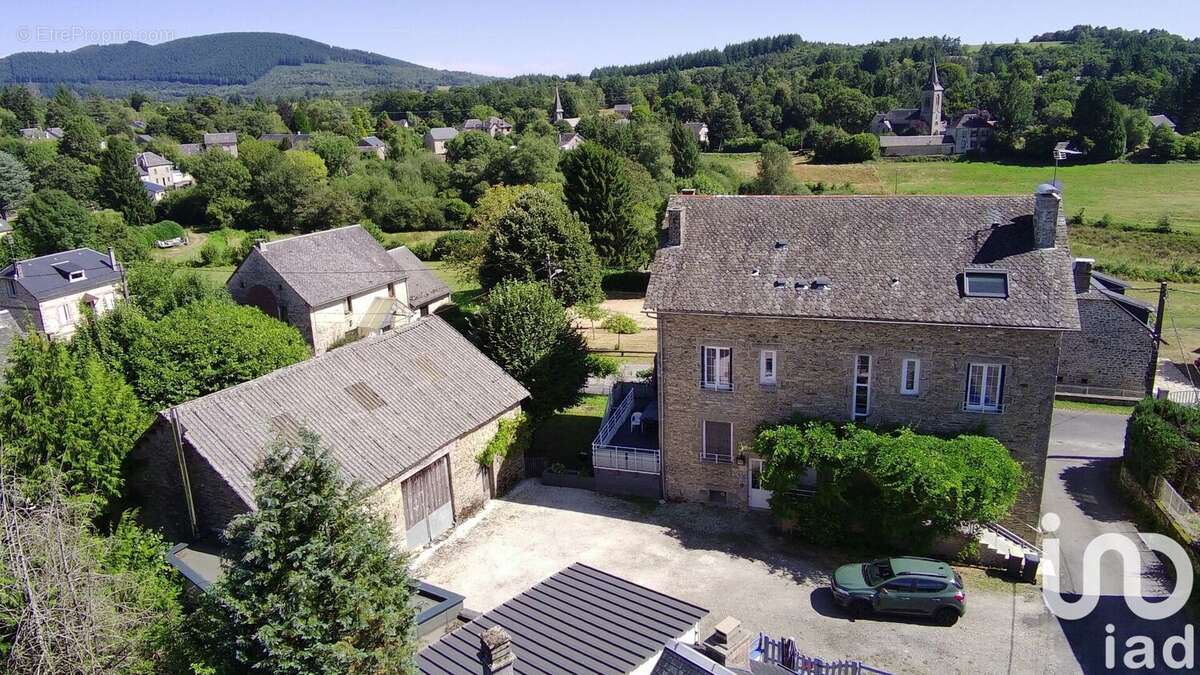 Maison 227 m² à Madranges  - photo 2