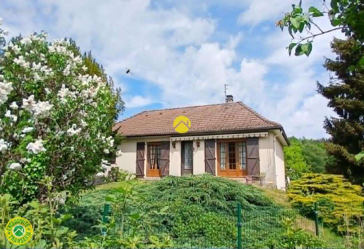 Maison à LA SOUTERRAINE