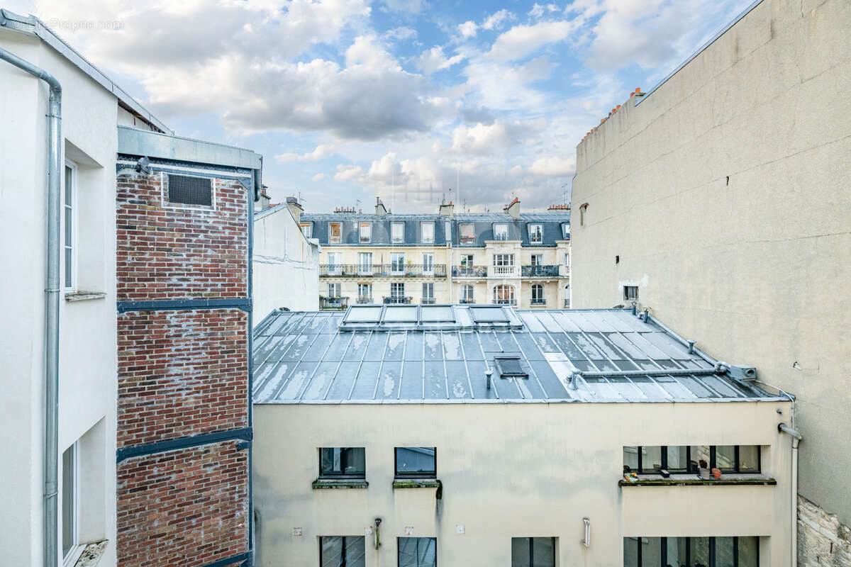 Appartement à PARIS-11E