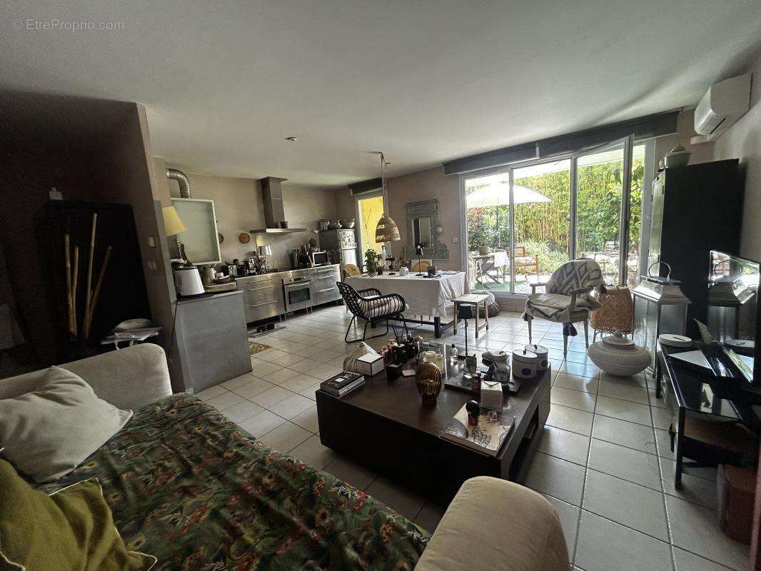 A VENDRE T3 RDJ sans vis à vis Garage - photo 2