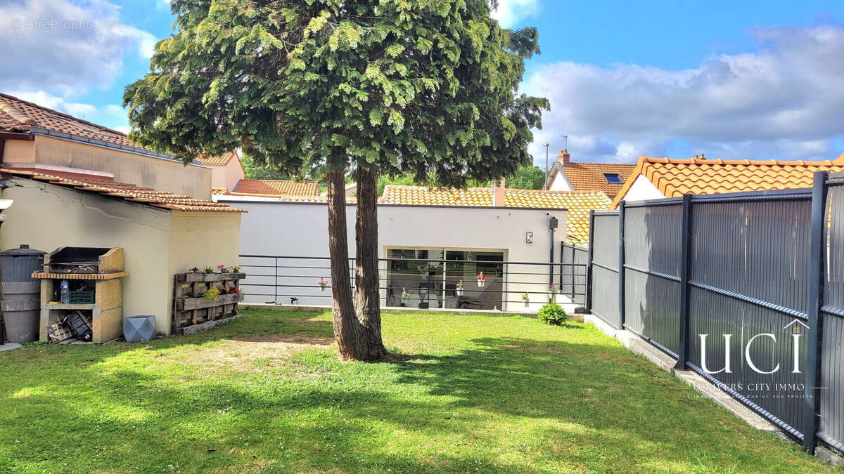 Maison 95 m² à Pont-Saint-Martin  - photo 6
