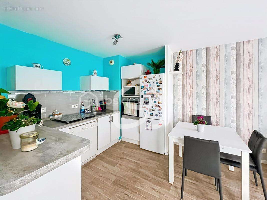 Appartement à BRIE-COMTE-ROBERT