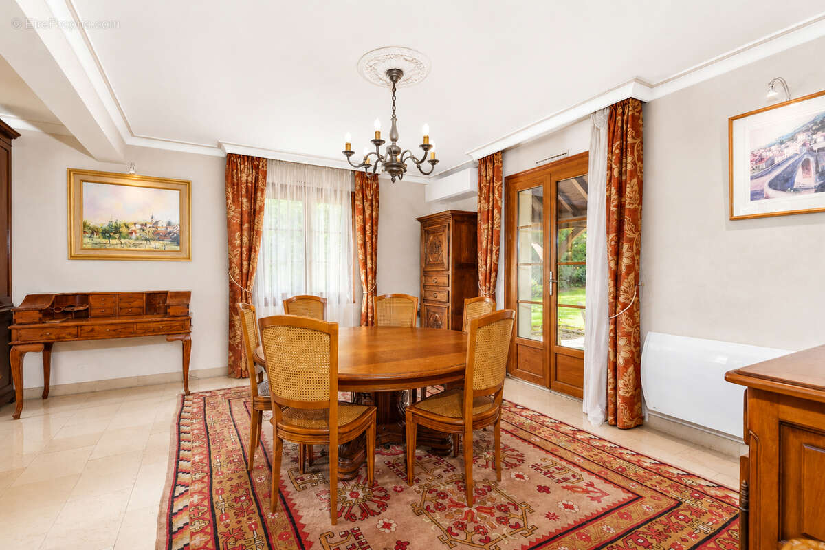 Maison à BEAUNE