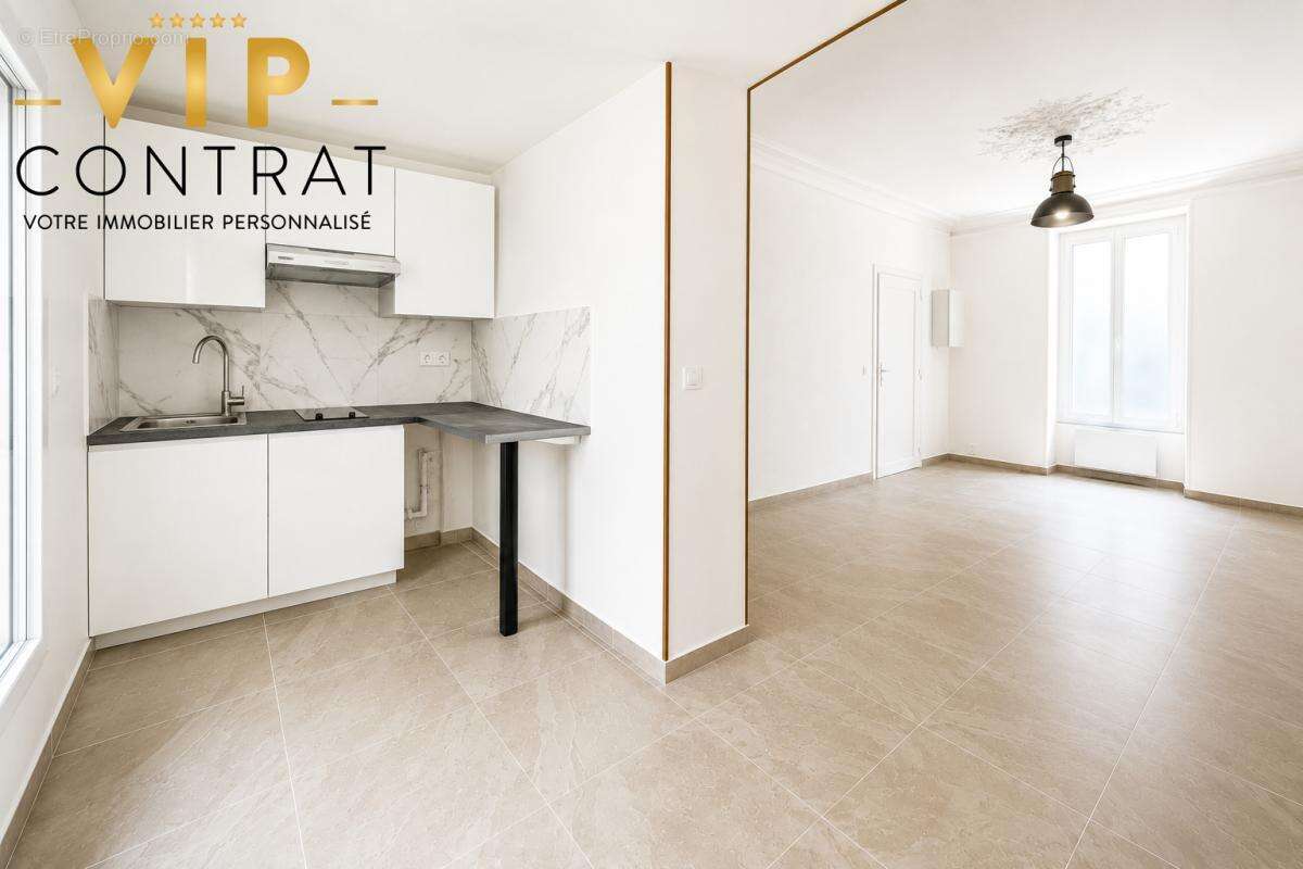 studio  Taverny  24.75 m2 - photo 3