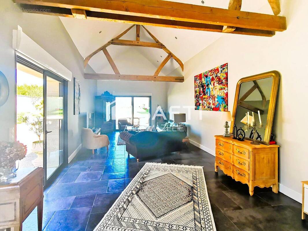 Photo 1 - Maison à GRANDFRESNOY