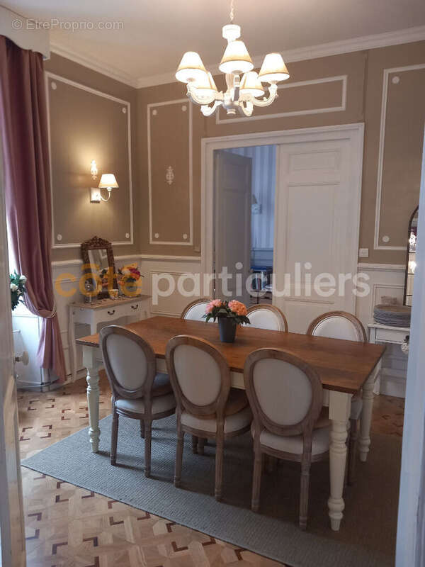 Maison à CORME-ROYAL