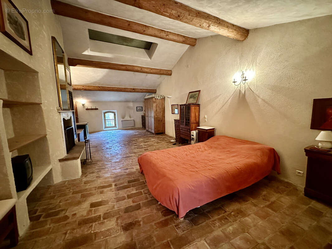 Maison à BRUE-AURIAC