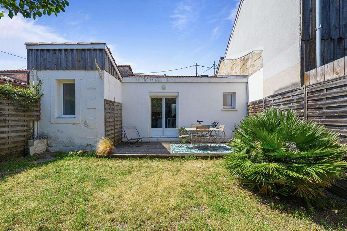 Caudéran  une échoppe bordelaise au potentiel rare - photo 15