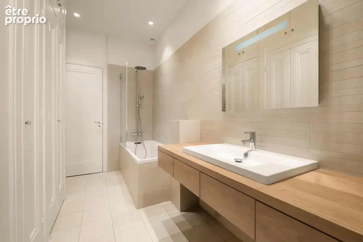 Appartement de 109 m2, place d'Helvétie - photo 15
