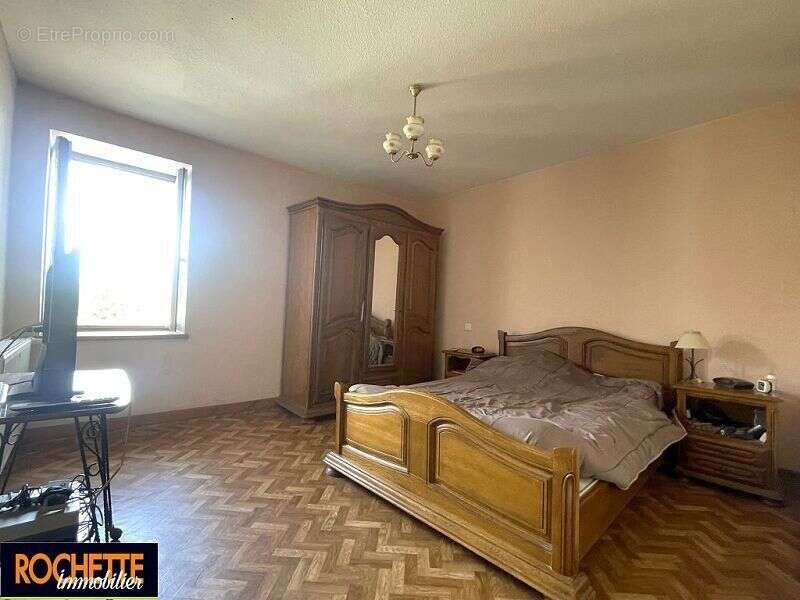 Maison 125 m² à Nervieux  - photo 6