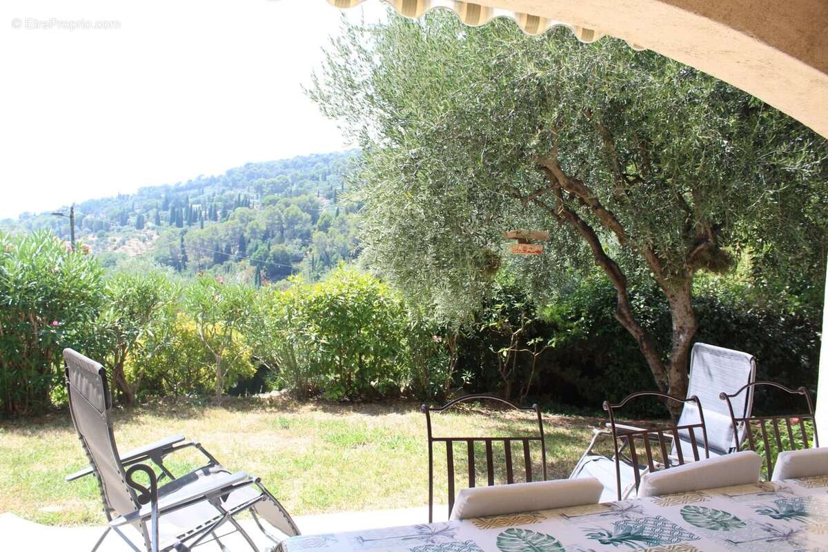 GRASSE St François, belle villa 5 Pièces en excellent état - photo 2