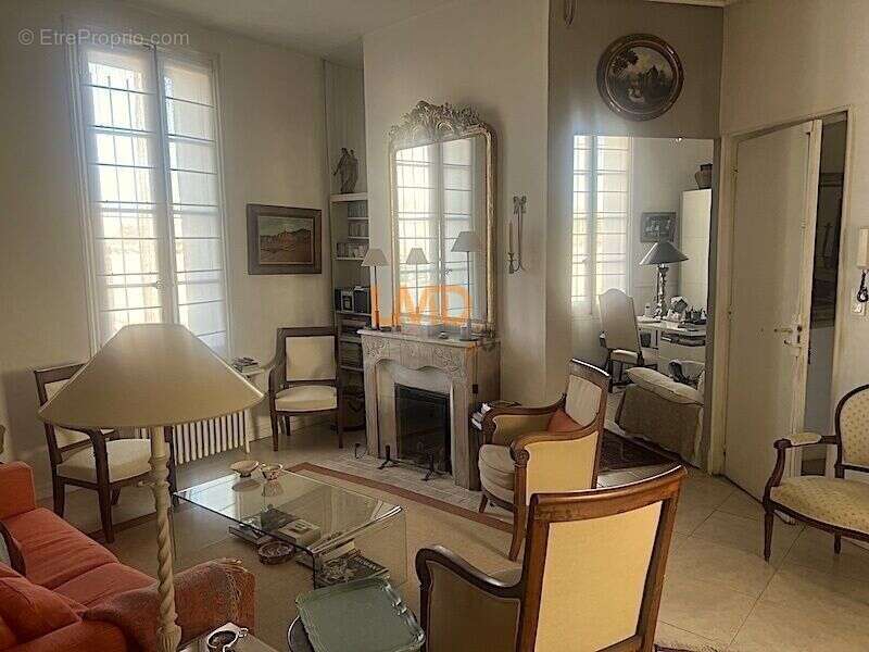 Maison à NIMES