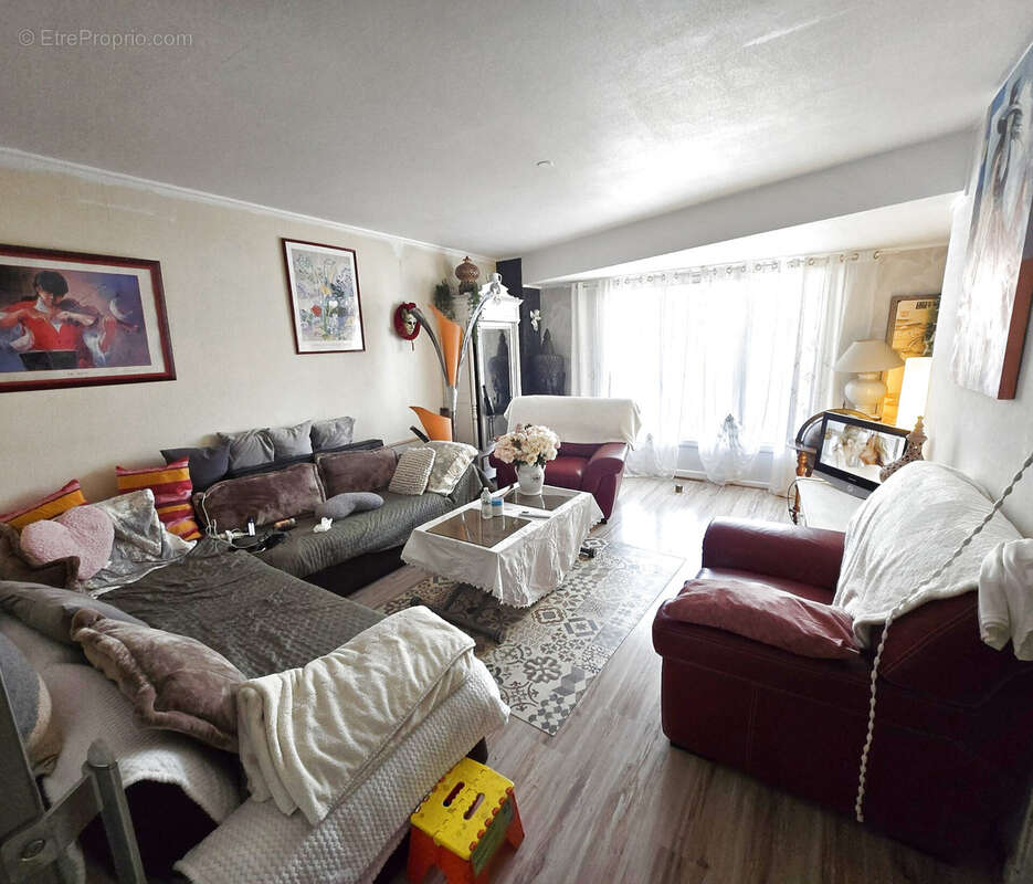 A vendre immeuble à Clermont l'hérault - photo 9