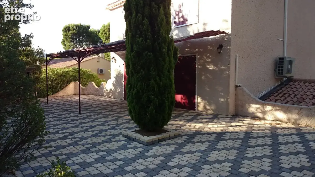 Photo Maison à Roquevaire au prix de 495 000€