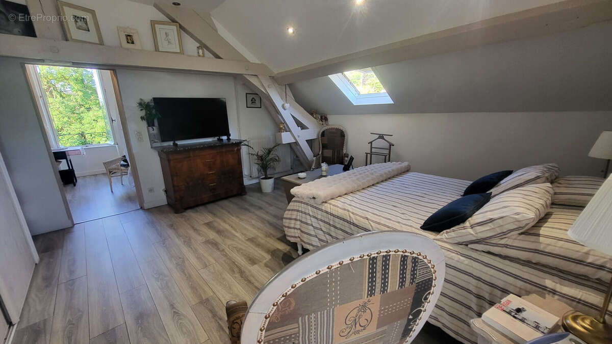 Maison à CLERMONT-FERRAND