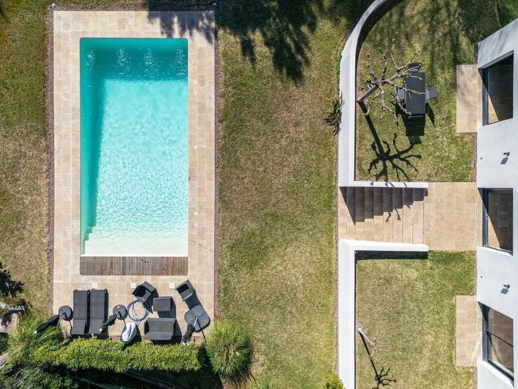 Maison à SAINT-RAPHAEL