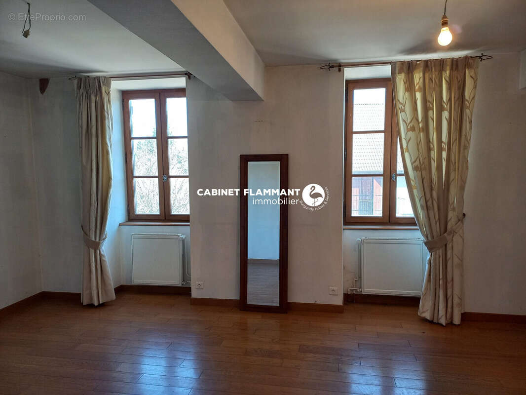 Maison à SEMUR-EN-AUXOIS