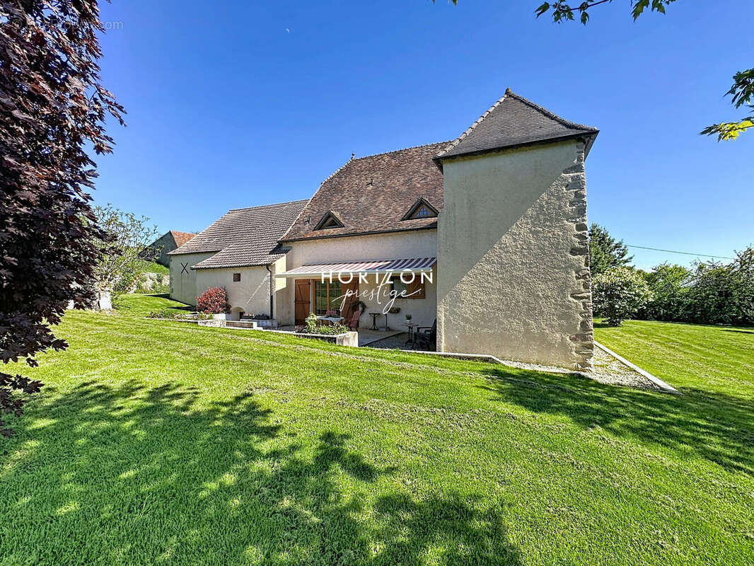 Maison à MARY