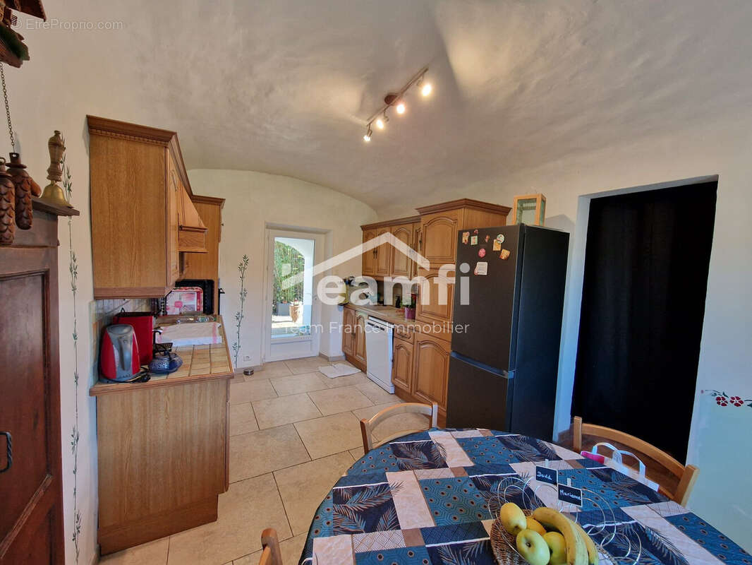 Maison à SAINT-MARTIN-DE-VALGALGUES