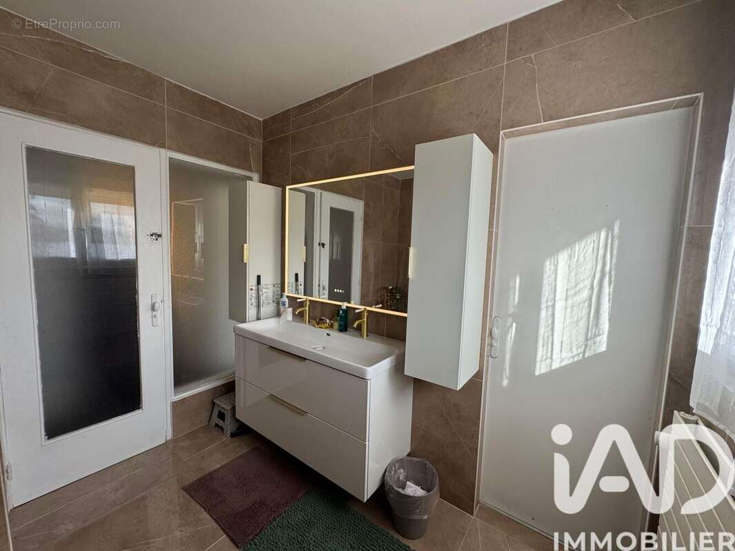 Photo 9 - Maison à CANNES-ECLUSE