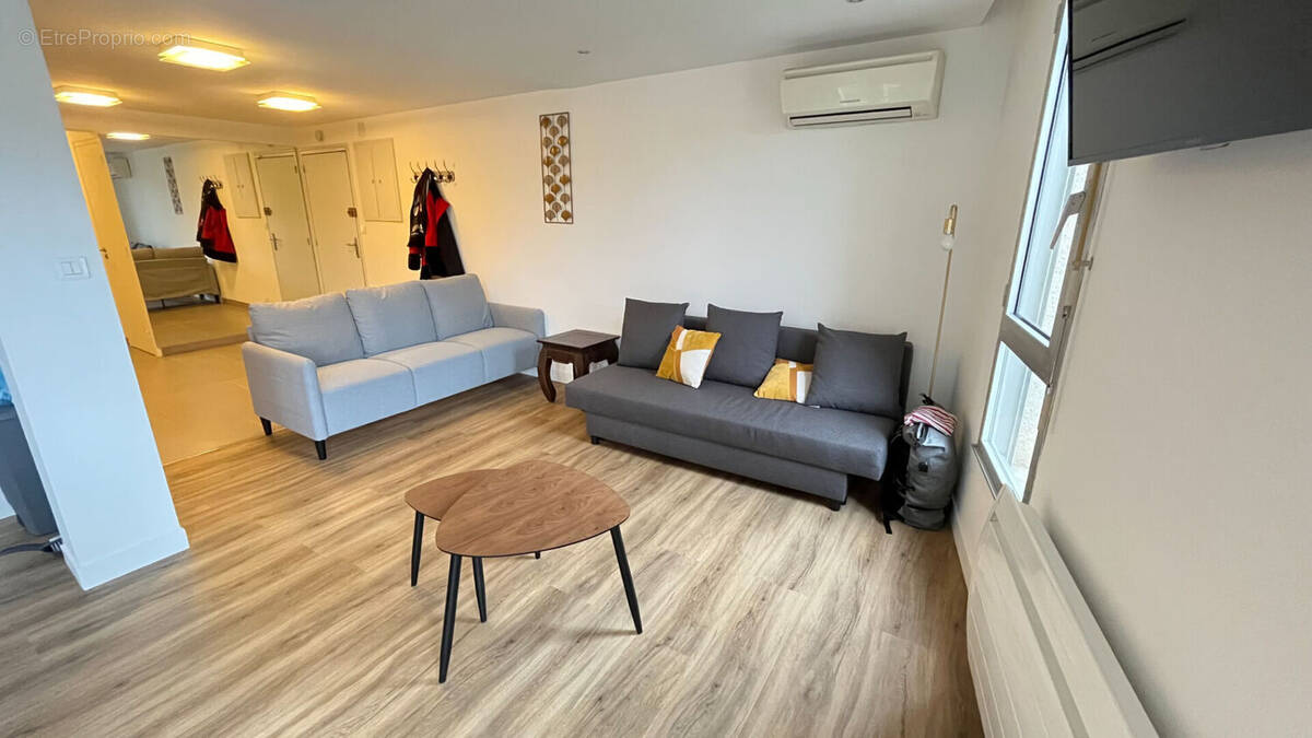 Appartement à SABLE-SUR-SARTHE