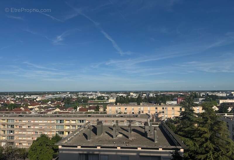 Grand appartement familial de 101 m2- 4 chambres - balcons - Chenôve (21) - photo 4