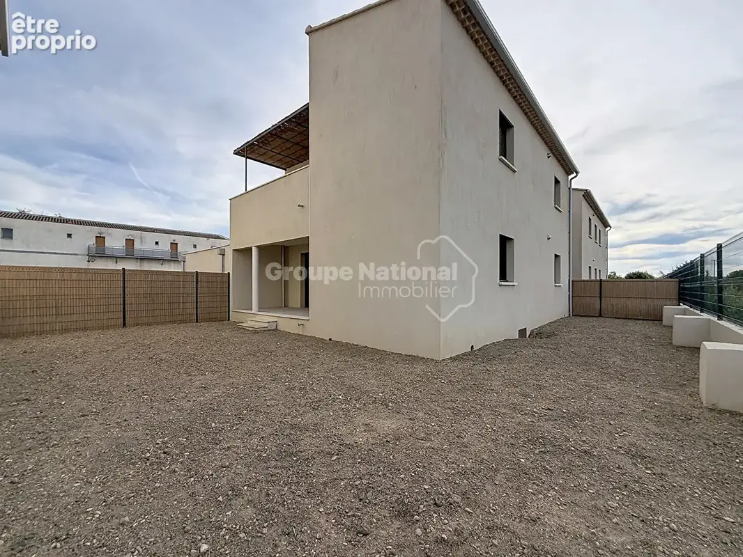 Appartement T3 avec terrasse, jardin de 119 m2 et 2 places de parking Les Taillades - photo 6