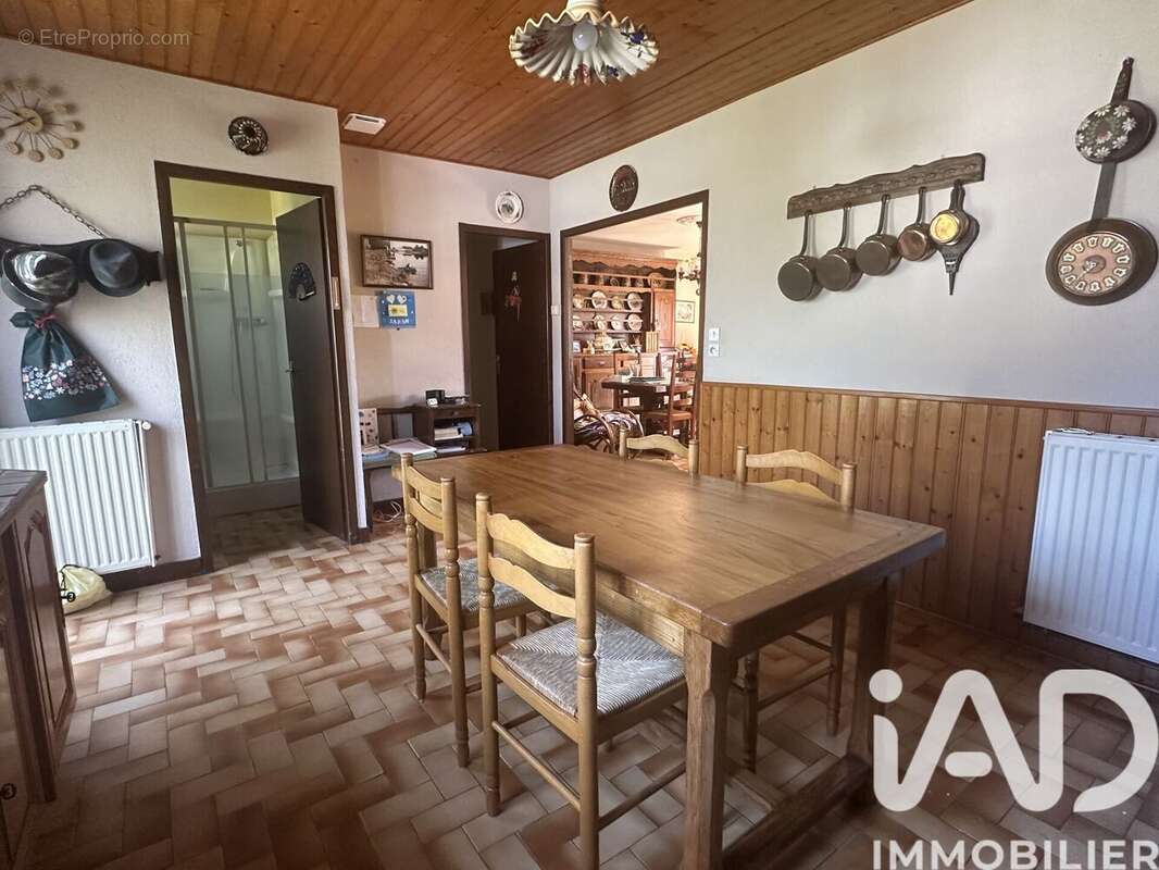 Photo 6 - Maison à VERINES