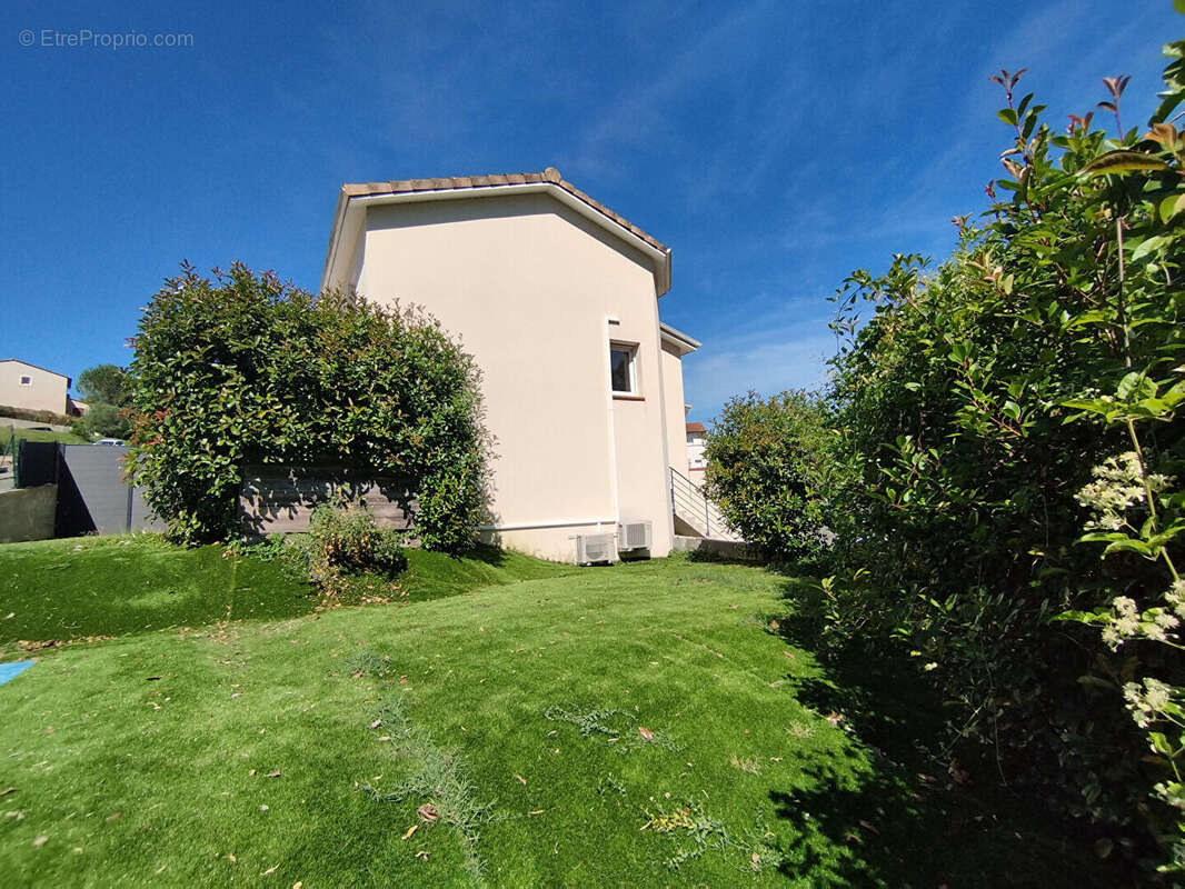 Maison à MONTASTRUC-LA-CONSEILLERE