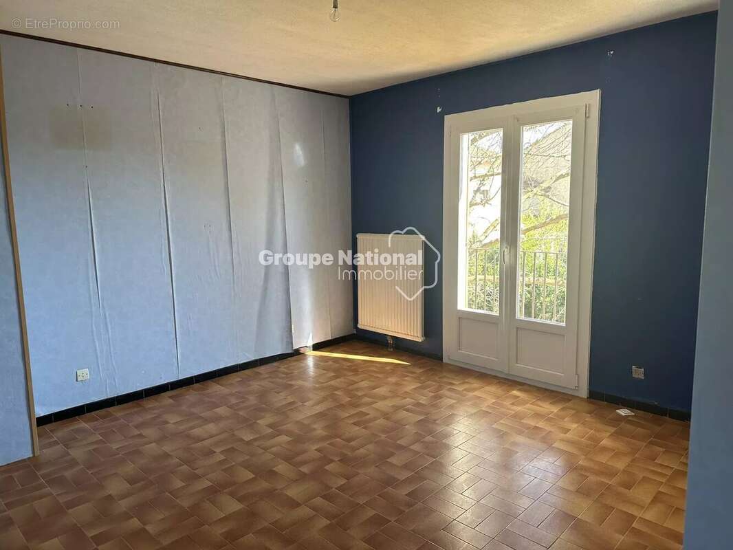 Maison à SAINT-MARTIN-DE-CRAU