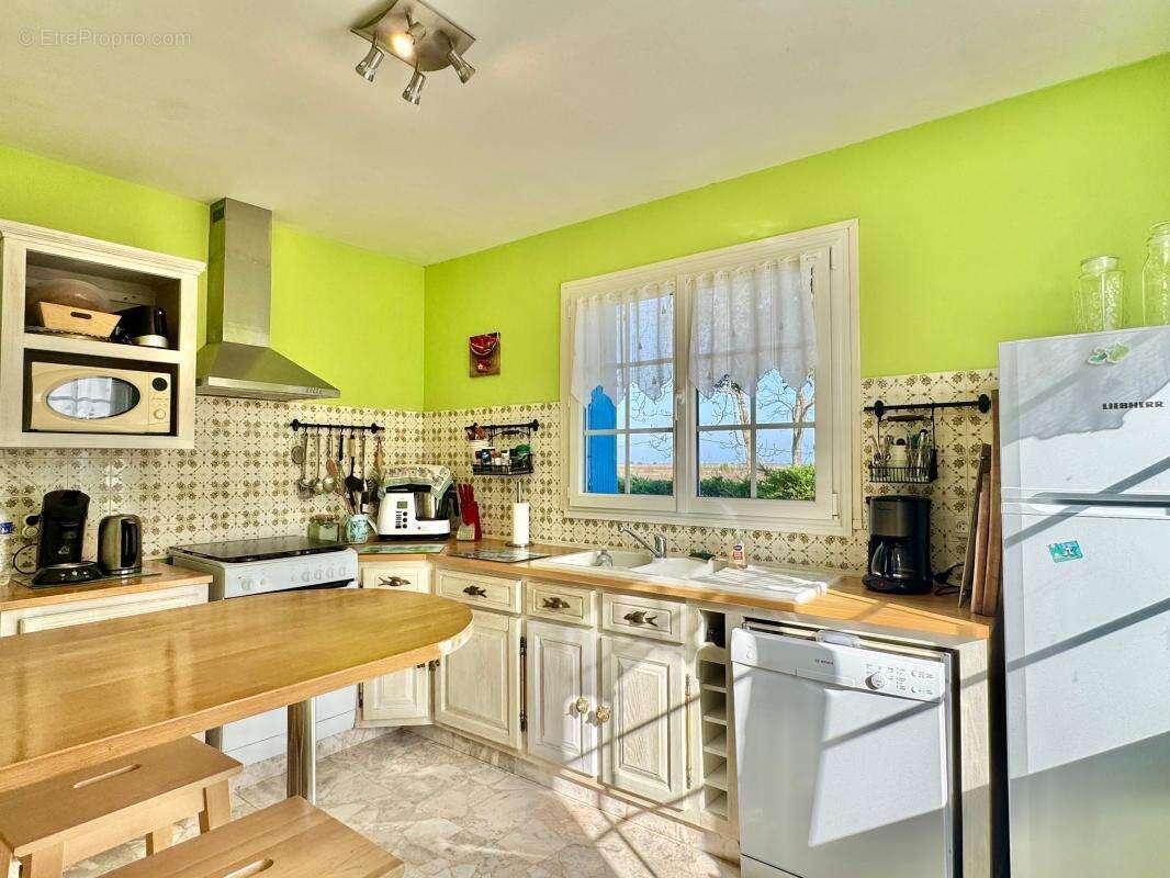 A VENDRE - Villa avec vue sur l'océan ! - photo 9