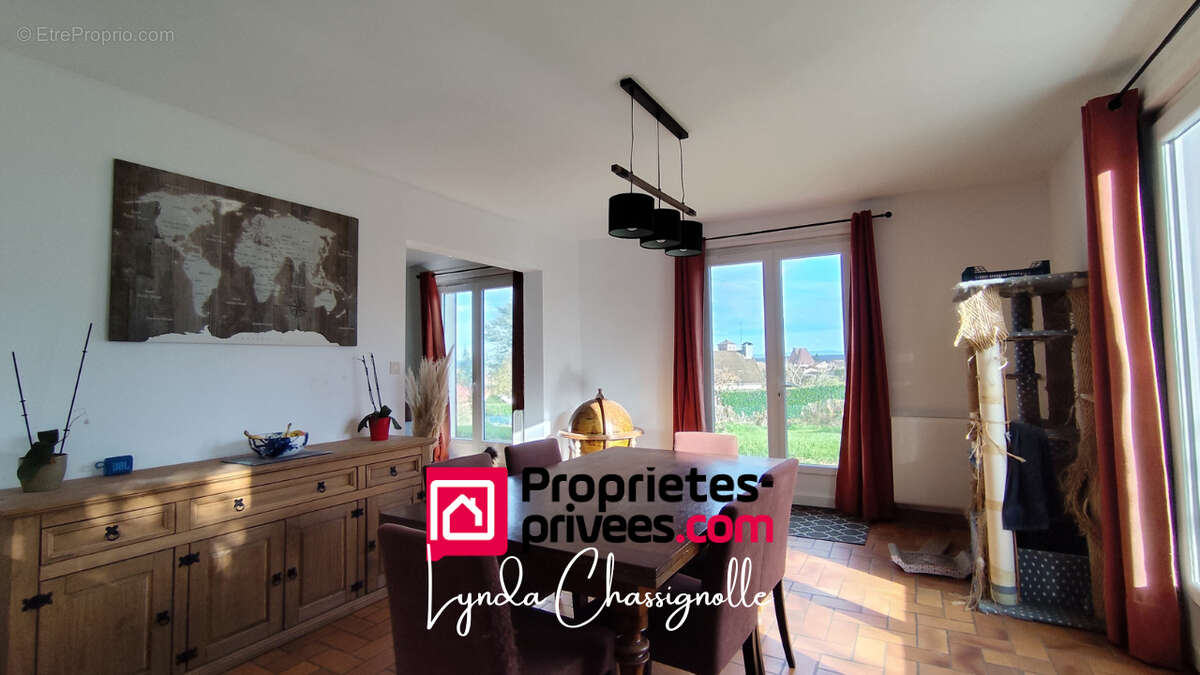 Maison à LA PACAUDIERE