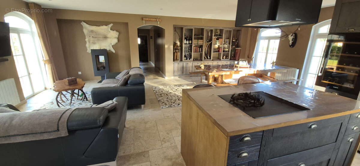 Maison à LA FERTE-SAINT-CYR