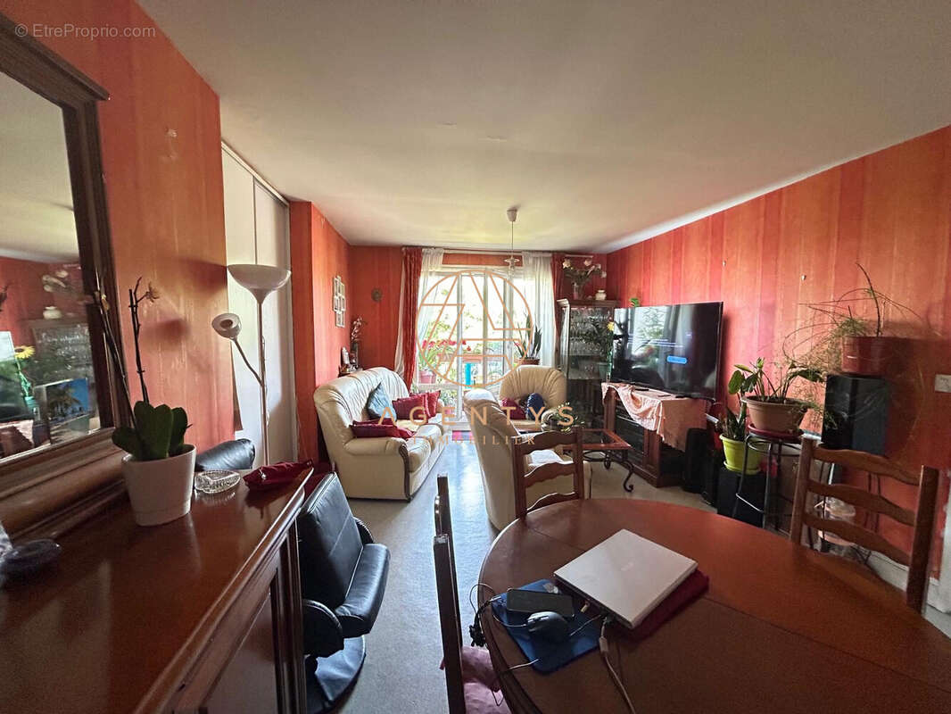 Appartement à BRY-SUR-MARNE