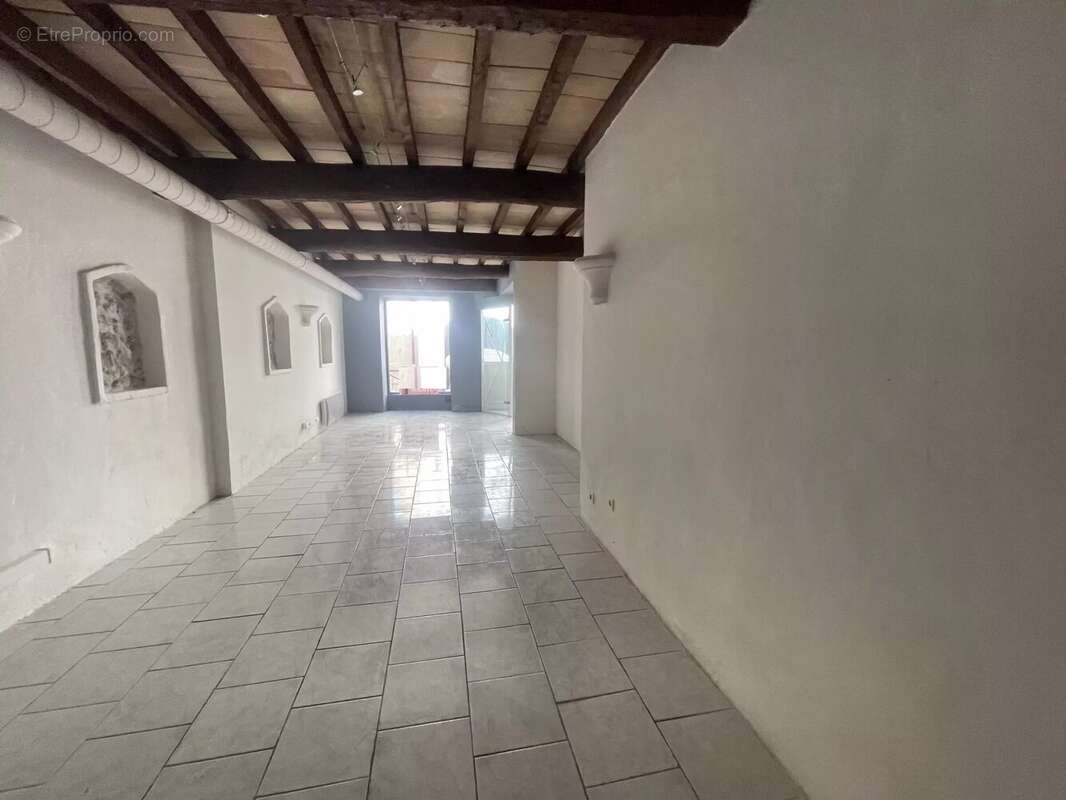 Commerce à LE CANNET