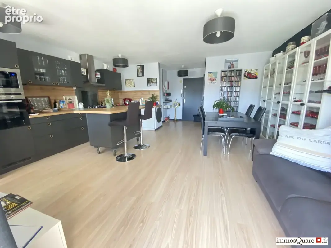 Appartement 71 m² à Villeurbanne  - photo 2
