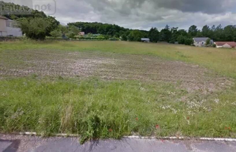 Terrain à RETHEL