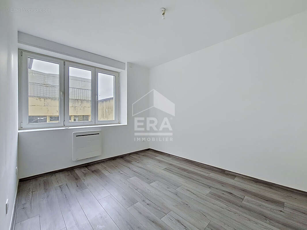 Appartement à LONGLAVILLE
