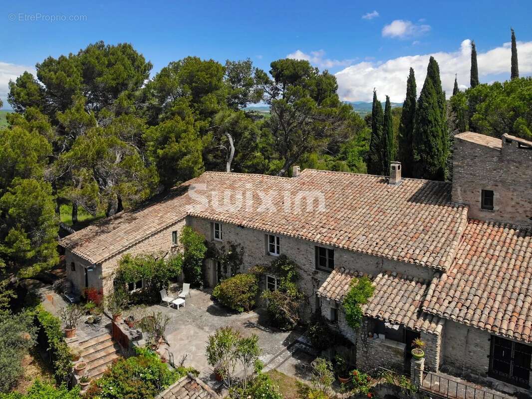Domaine d'exception de 90 hectares au cœur de la Haute-Provence - photo 4