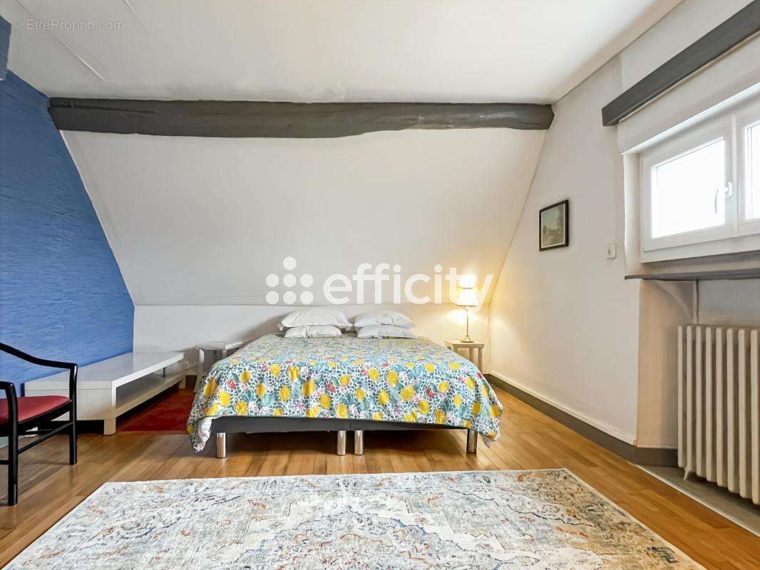 Maison 230 m² à Fye  - photo 10