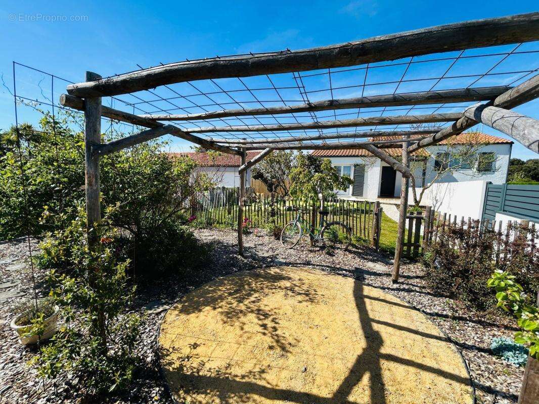 Votre résidence secondaire près de la mer : calme, jardin, garage et plage accessible en quelques minutes - photo 15