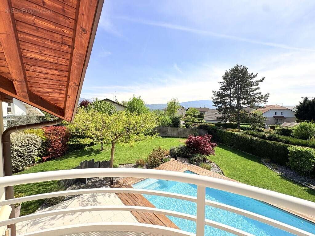 Maison à POISY