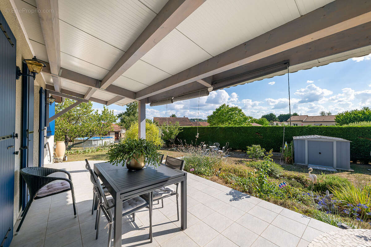 Maison à SAINTE-FLORINE