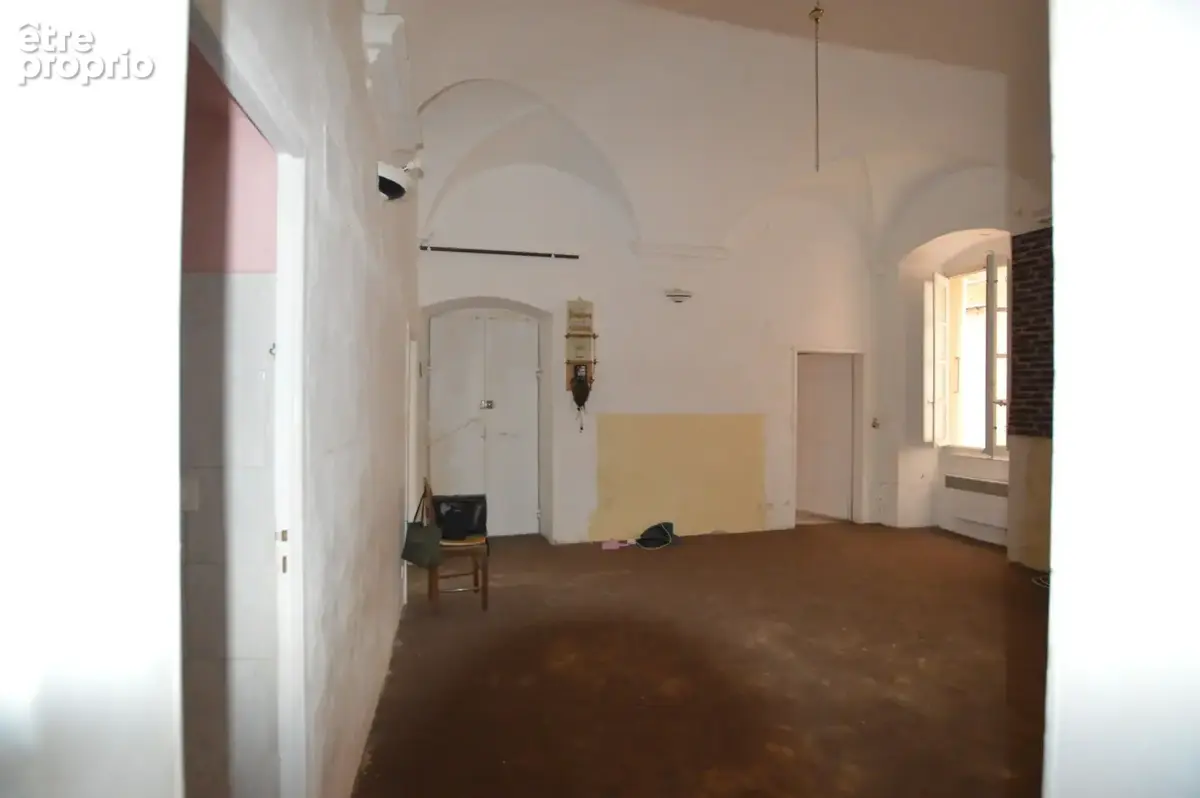 Bastia f4 a renover - photo 2