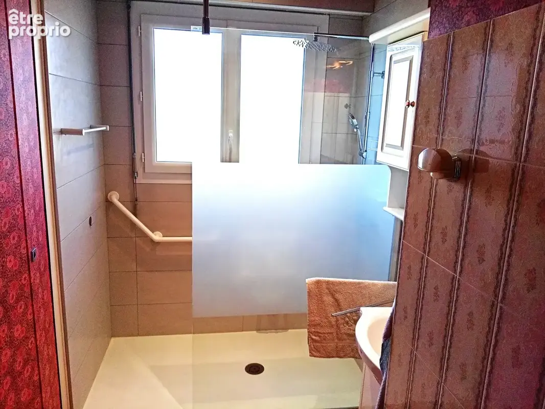 Maison 93 m² à Mesanger  - photo 8