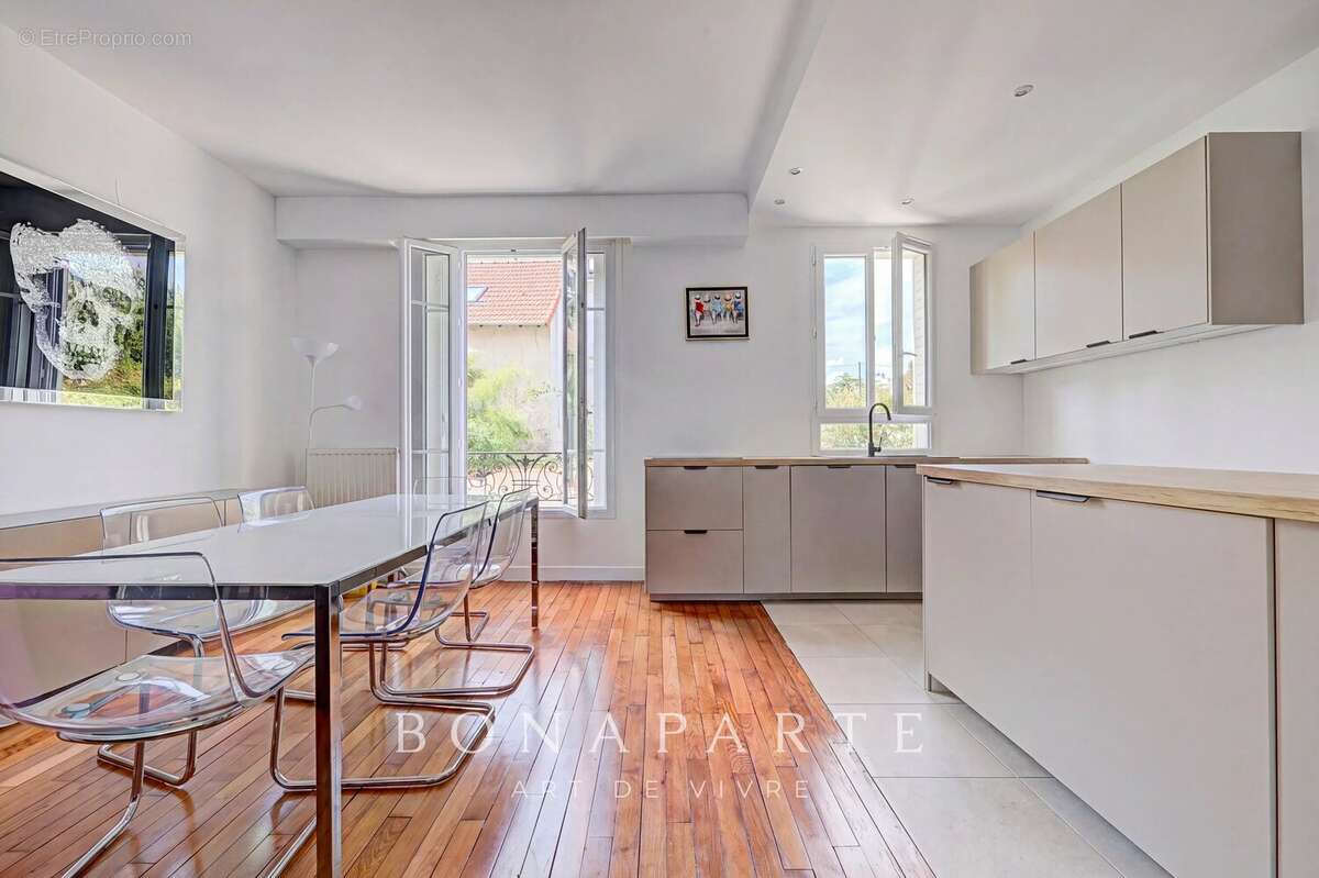 Malakoff - Maison de ville de 5 pièces – 90 m² - photo 2