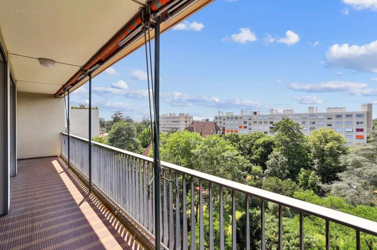 Appartement à LYON-5E